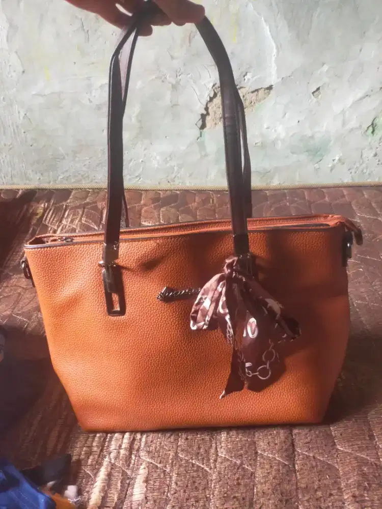 Di jual tas wanita