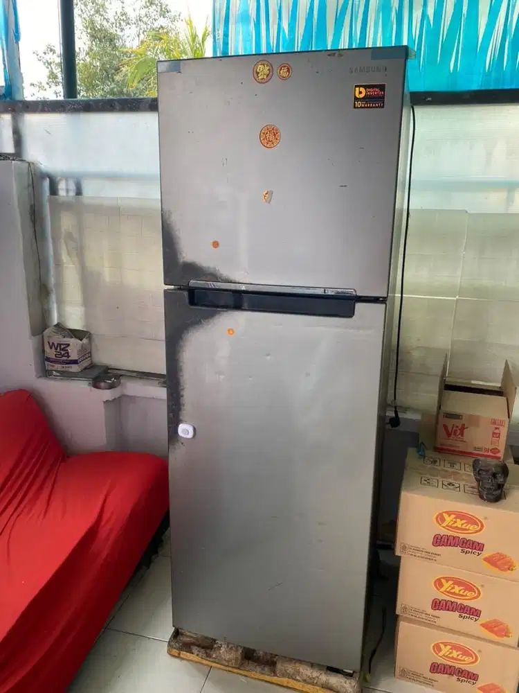 Kulkas 2 pintu samsung 330liter