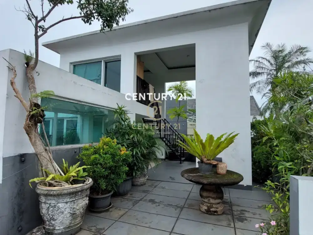 Dijual Rumah dlm Cluster Hook Siap Huni Strategis ada Halaman Belakang Sektor 8