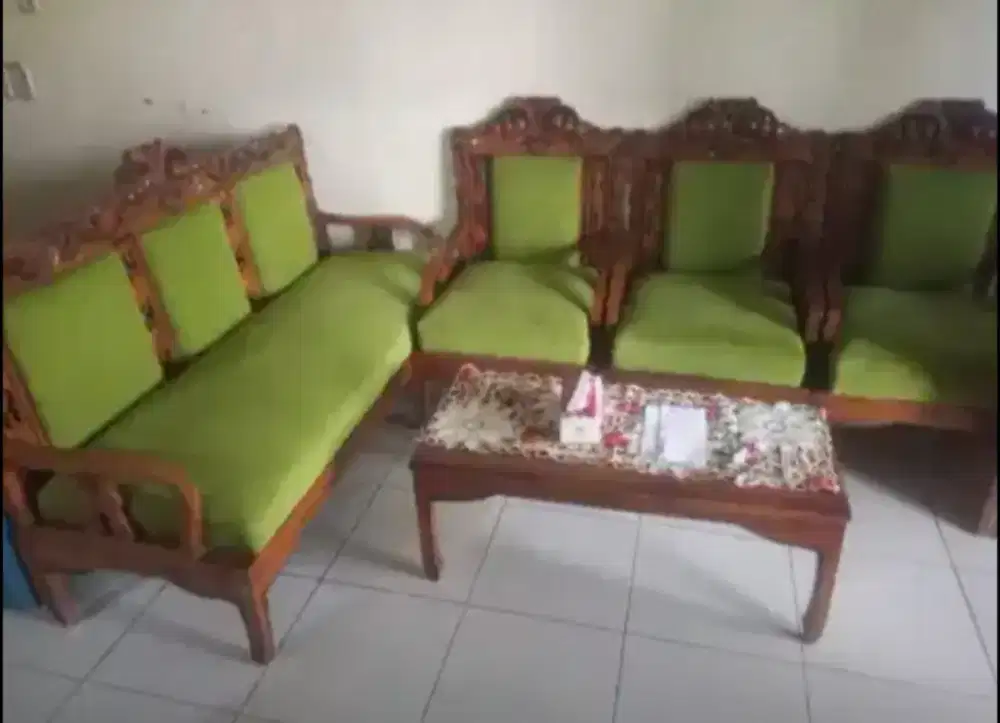 Kursi tamu kayu jati