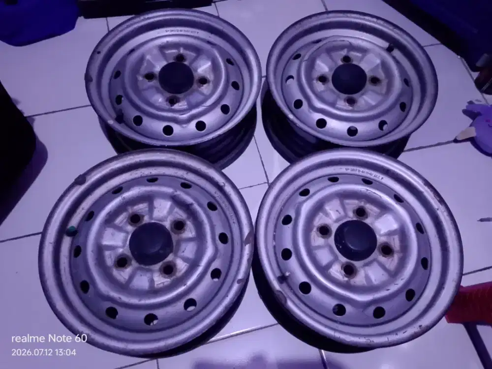 Velk kaleng R13