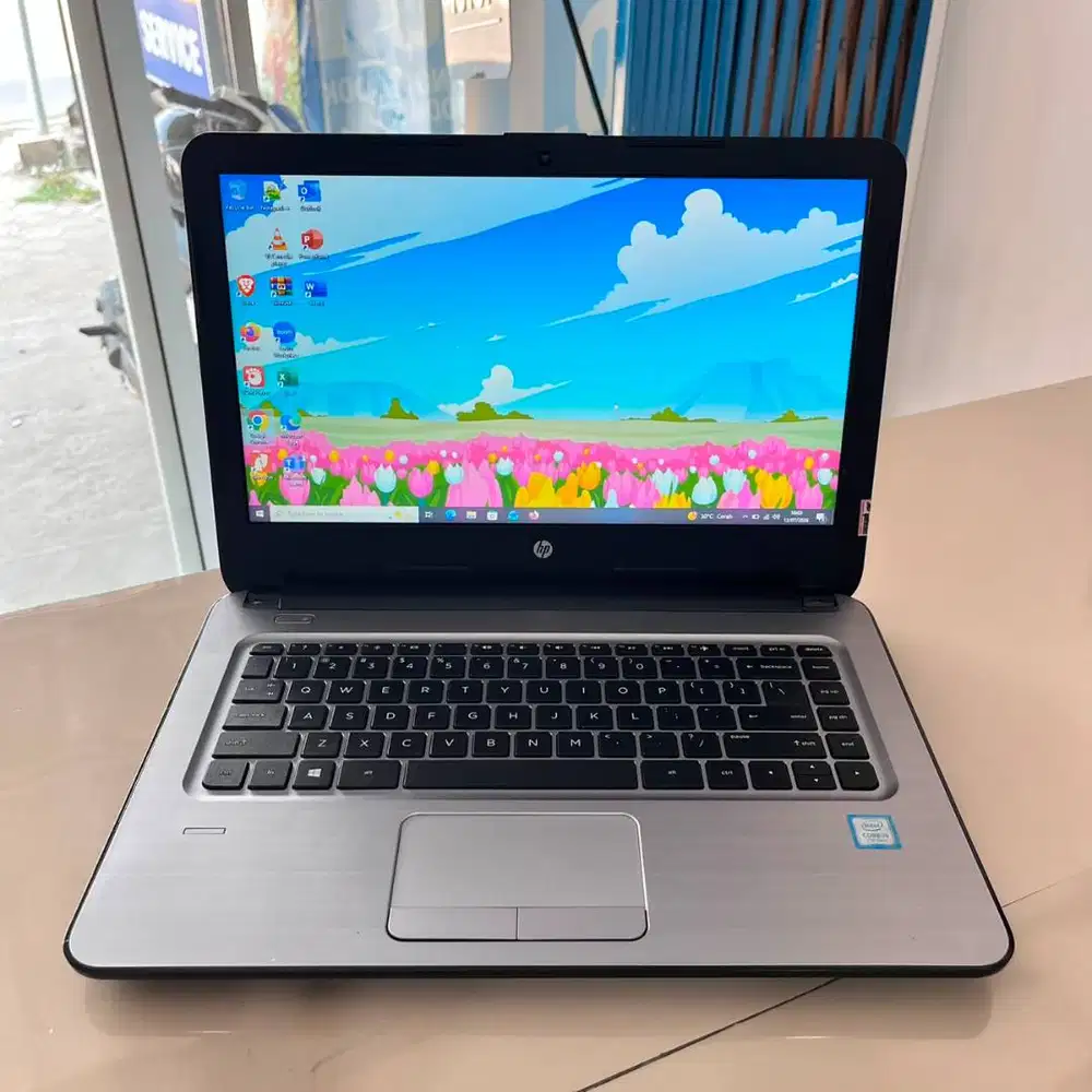 LAPTOP HP 348 G4