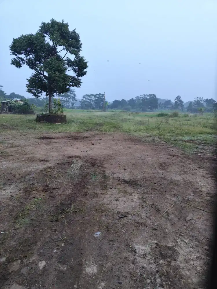 Di jual murah tanah datar pemandangan gunung lokasi di caringin bogor