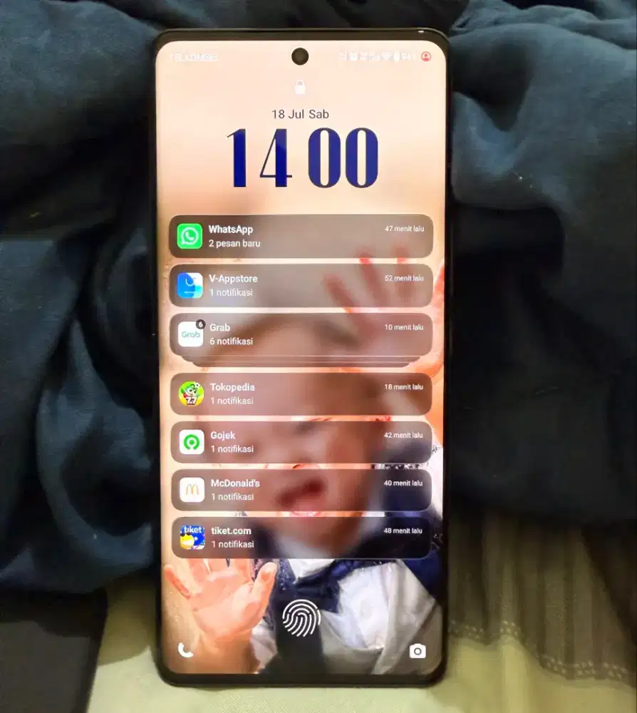 Vivo v40 12gb/256gb