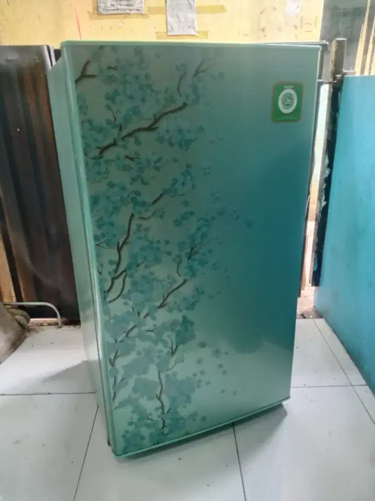 KULKAS SHARP 133LTR