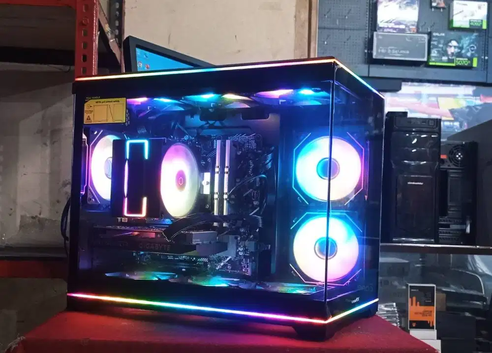 Komputer Gaming AMD Ryzen 7 8700F RTX 5060 Ram 32GB Mantap