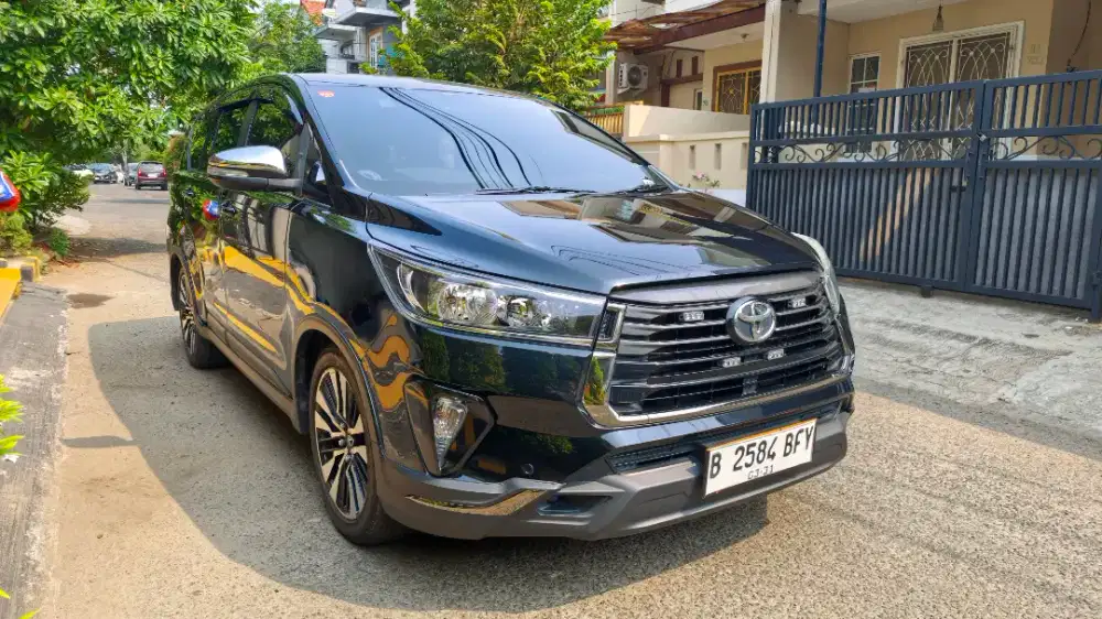 Toyota Kijang Innova Reborn V Diesel AT 2016 (Venturer Look)