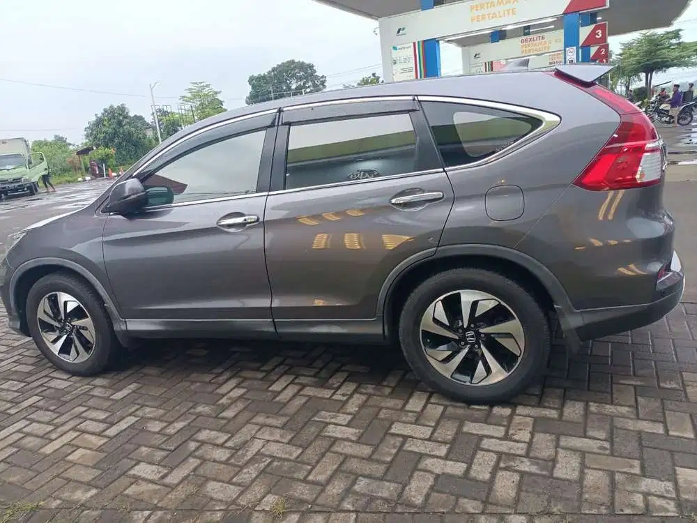 Honda CR-V 2016 Bensin