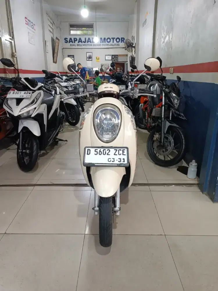 HONDA SCOOPY STYLISH ESP 2016 MULUS