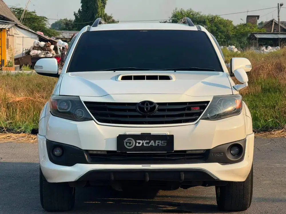 DIJUAL DP 80JT AN TOYOTA FORTUNER VNT TRD S MATIC 2014