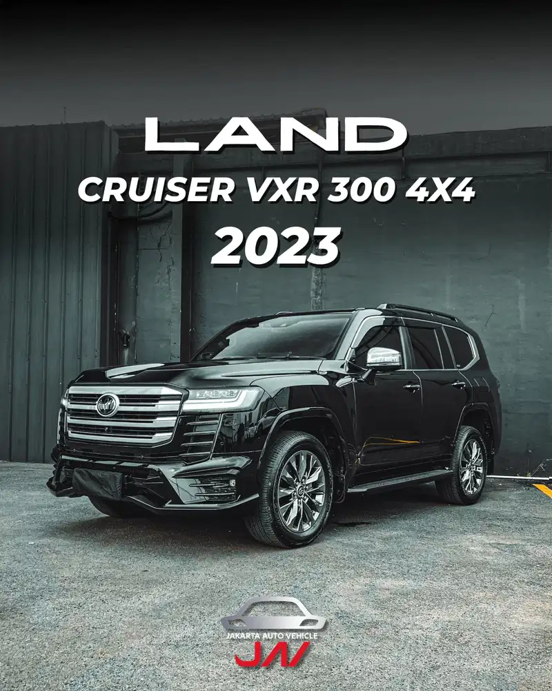 TOYOTA LAND CRUISER VXR 300 4x4 2023 / LOW ODO / LIKE NEW
