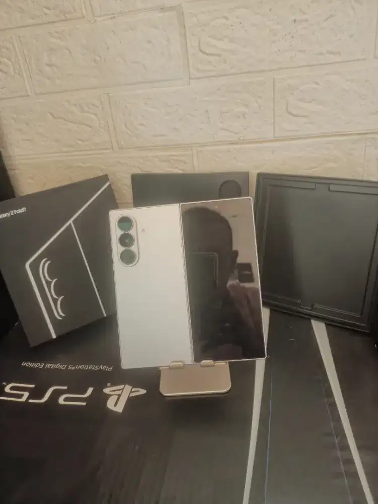 SAMSUNG GALAXY Z FOLD7 12/256GB SILVER SEIN LENGKAP NO MINUS BS TT