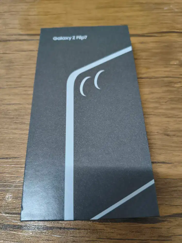 Samsung GalaxyZ Flip7