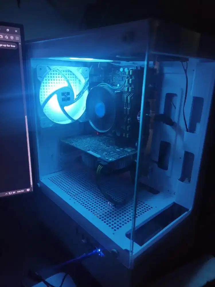 PC Rakitan Xeon E3-1240 v6 GTX 960