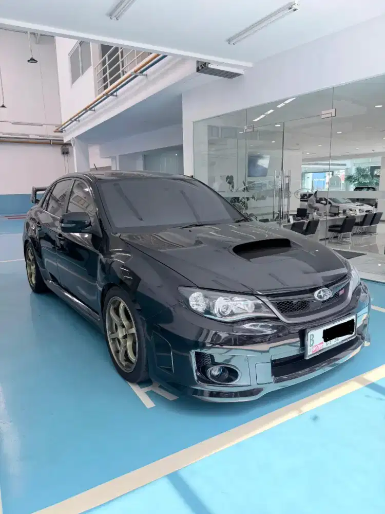 Subaru WRX STI 2014 AT