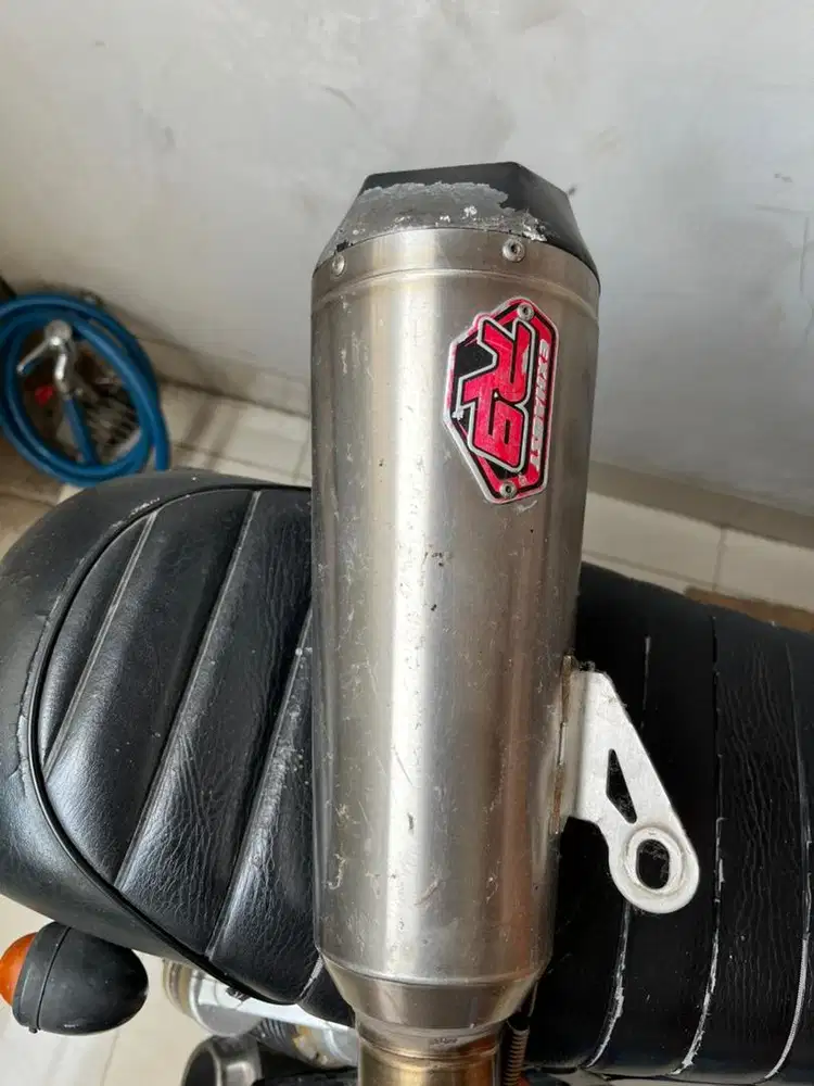 Knalpot R9 untuk pcx 150
