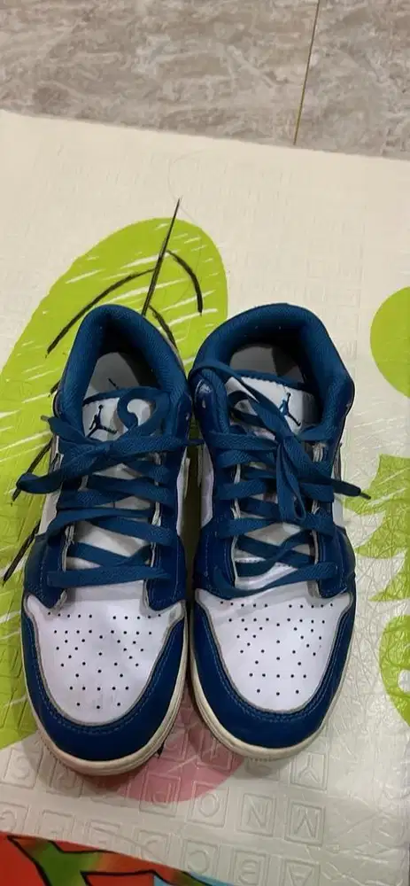 Sepatu anak nike jordan low