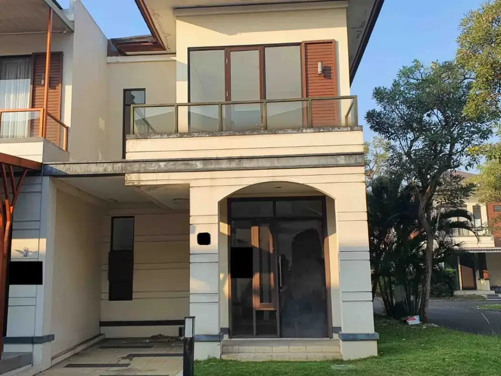Rumah Murah Hook 2 Lantai 3 Kamar di Suvarna Sutera