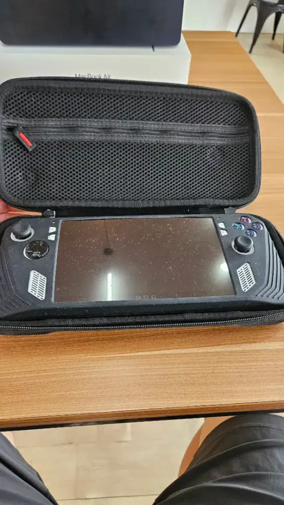 Rog Ally game console