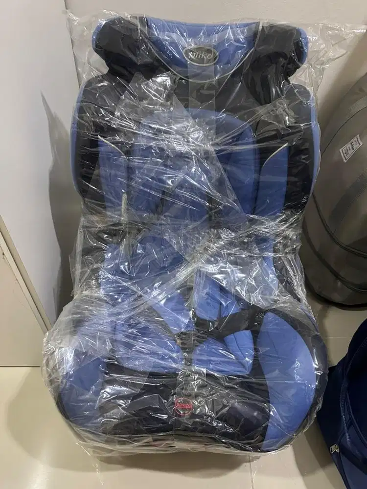 Pliko car seat warna biru