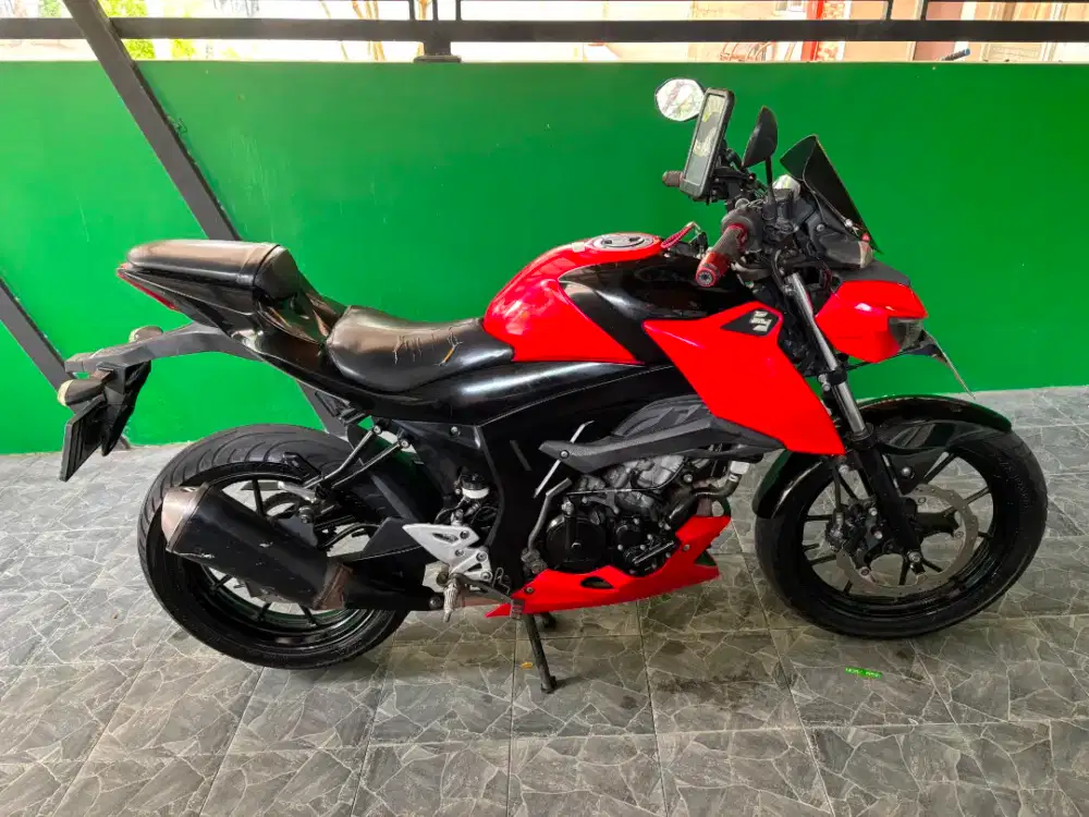 Dijual GSX S150 merah 2017