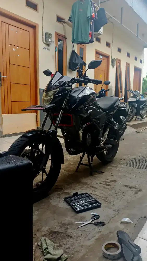 Honda Cb 150 R tahun 2015