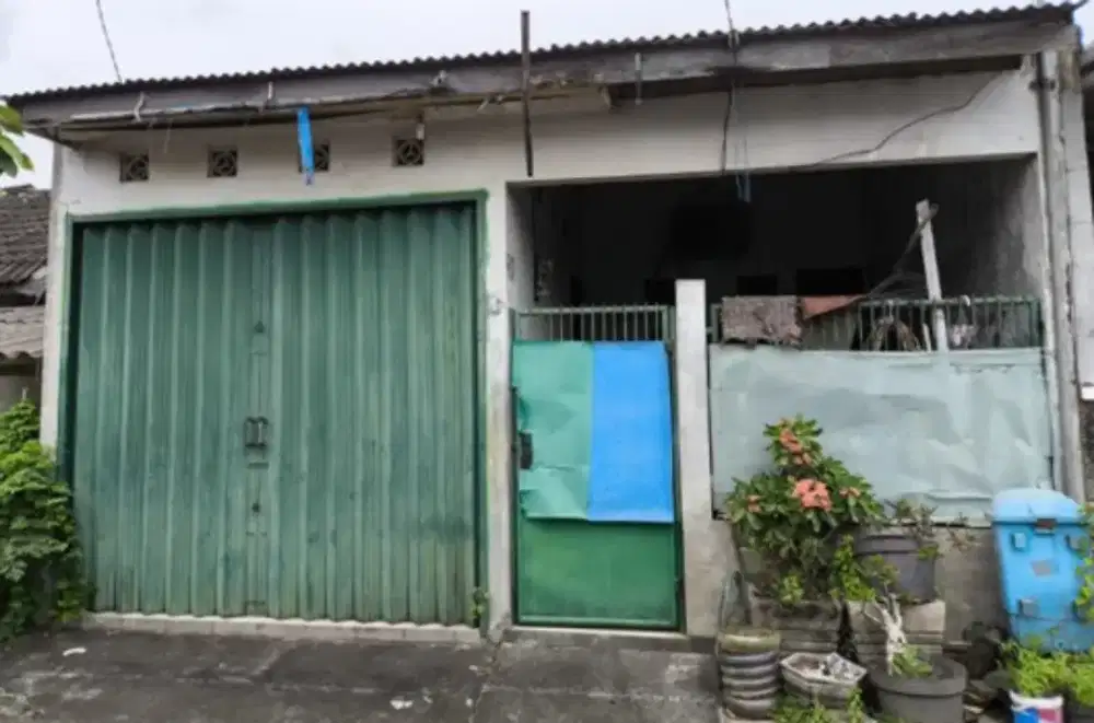 Rumah Strategis di  Klapanunggal Bogor , SHGB)