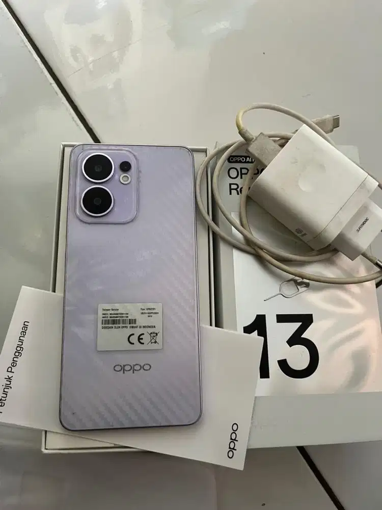 Oppo reno 13f 4g ram 8+8/256