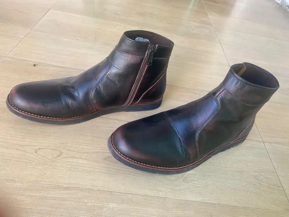 SI JUAL SEPATU BOOTH KULIT