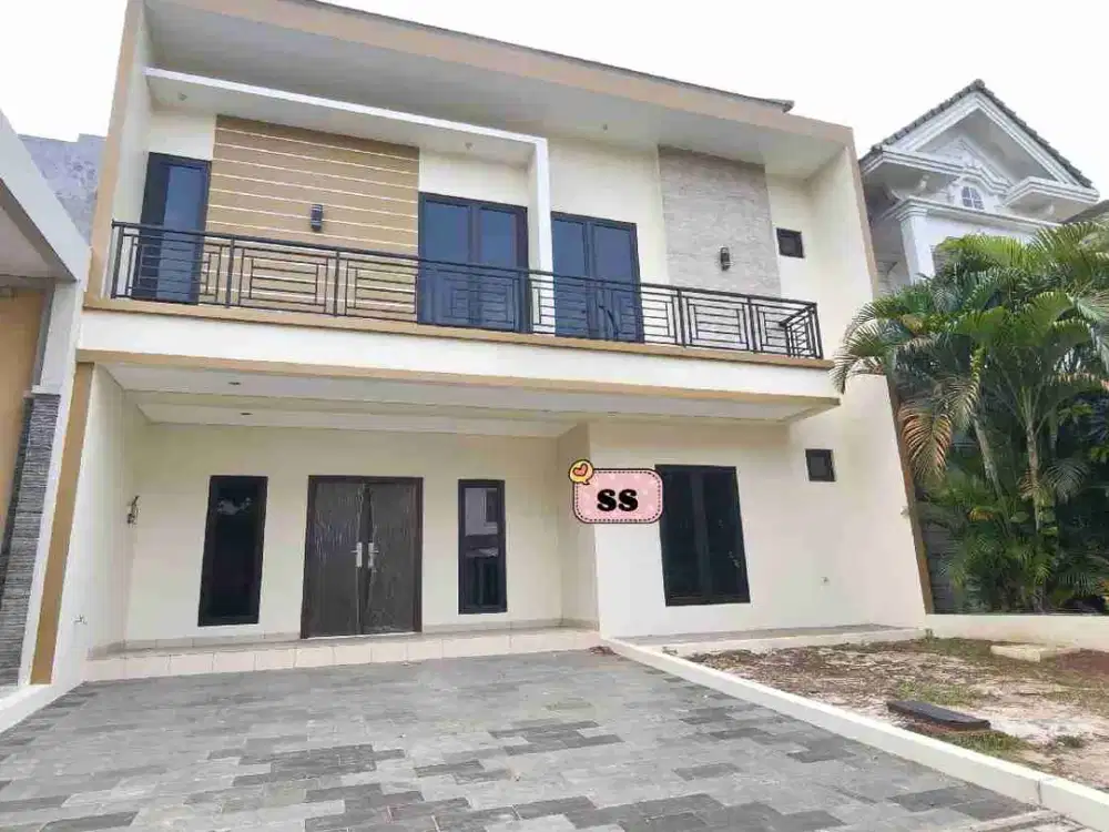 dijual rumah kota wisata Cibubur like new siap huni full granit