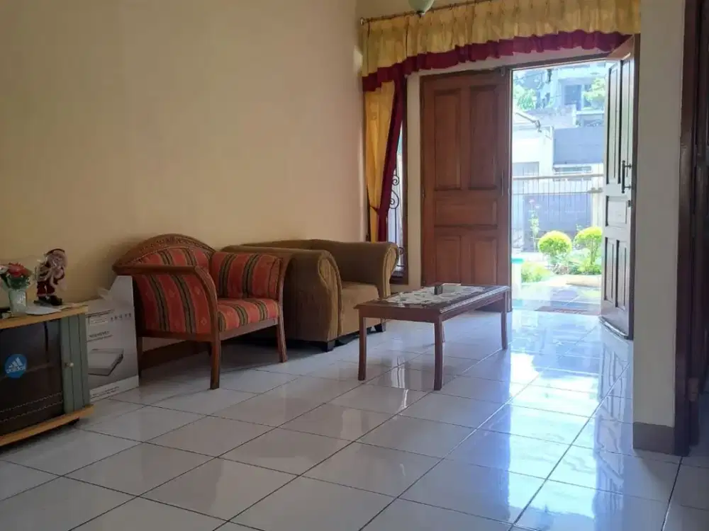 Dijual Rumah Siap Huni Terawat Nyaman Minimalis Lokasi Startegis di Setra Indah Bandung