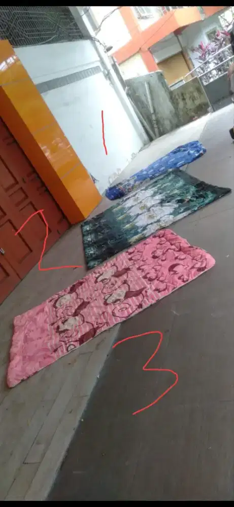Laku di jual ukuran besar 180 x200 merek faizza warna ijo pink 120x200