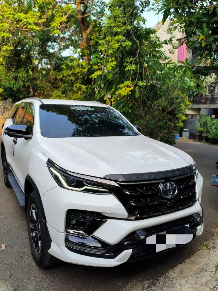 Fortuner GR 28 2022 (KM 13rb)