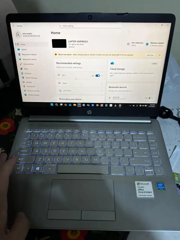Laptop HP 14s ssd512/ram8gb