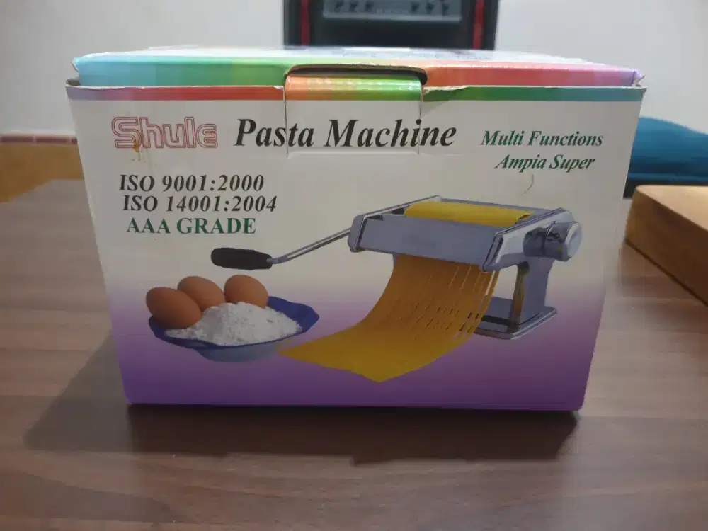Ampia pembuat mie