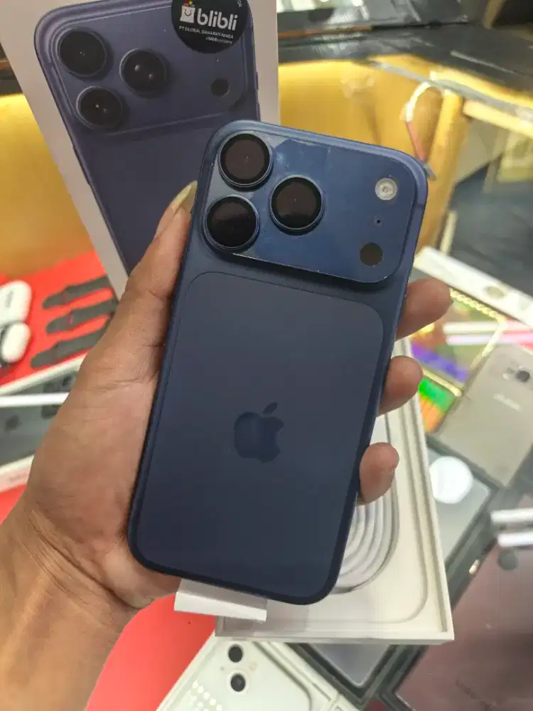 Iphone 17 pro 256gb blue second ex ibox garansi panjang