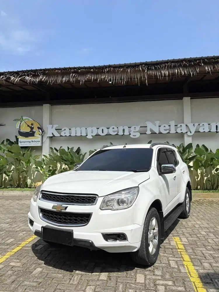 CHEVROLET TRAILBLAZER LTZ 4x4 A/T 2013