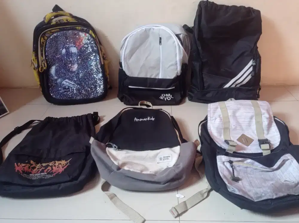 Tas anak laki laki, bekas layak pakai