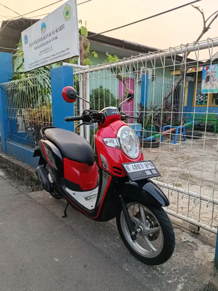 Honda scopy tahun 2018
