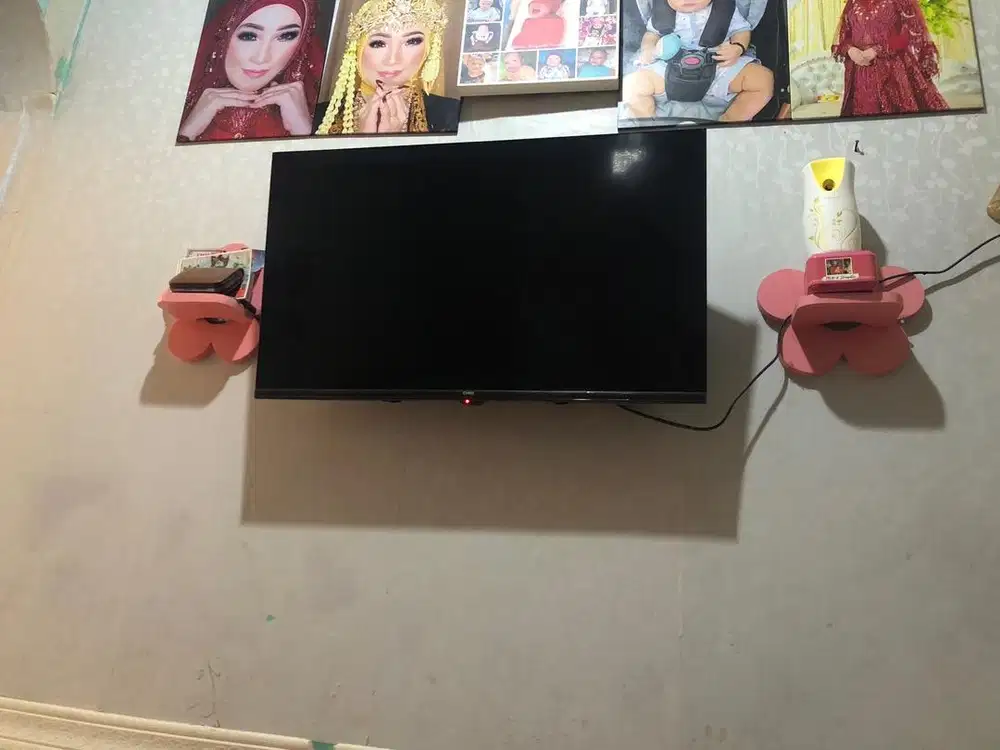 Jual TV merek CHiQ 32''