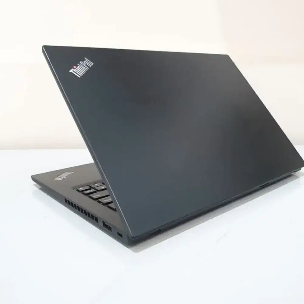 ThinkPad X280, performa tangguh dalam desain yang ringan dan elegan!!