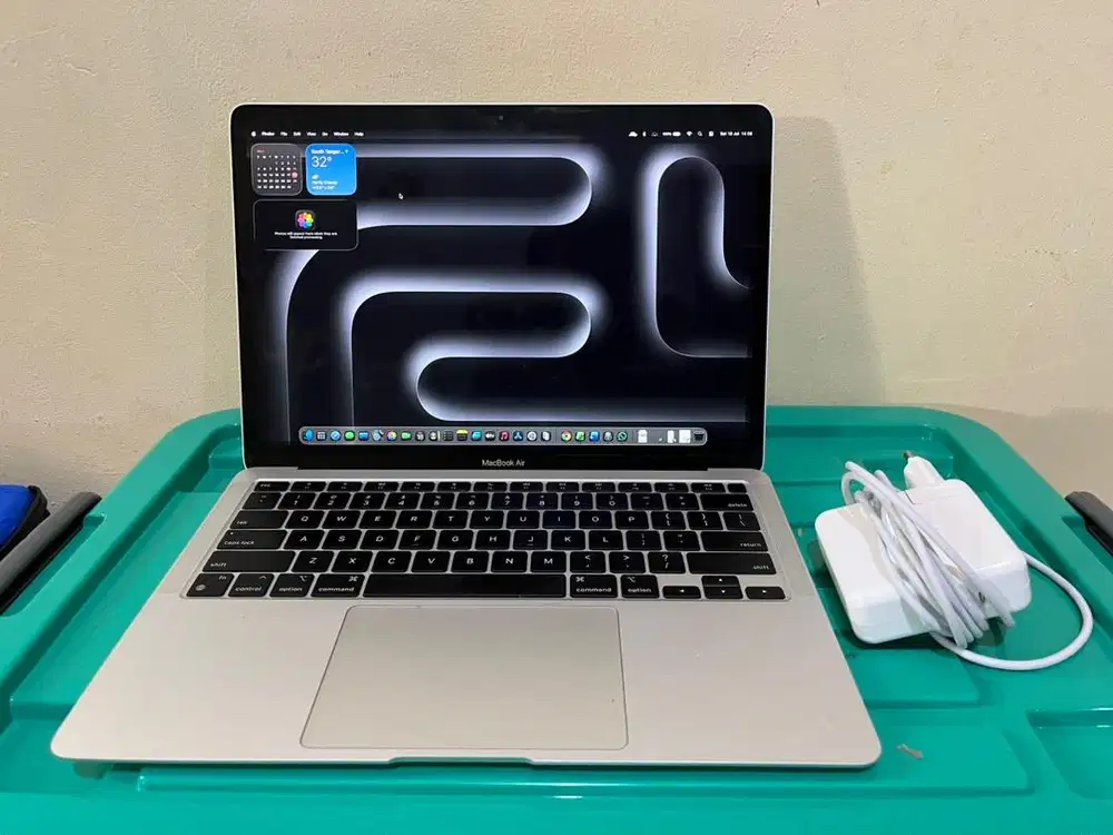 Macbook air 2020 M1 8/128