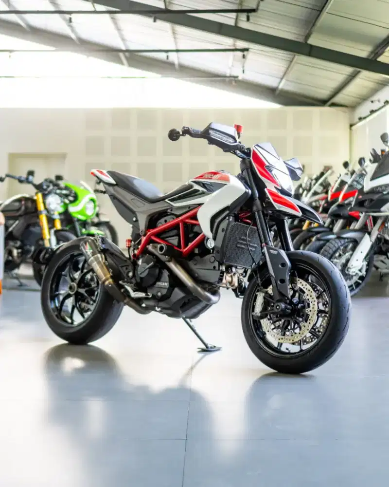 Ducati Hypermotard 821 SP 2014