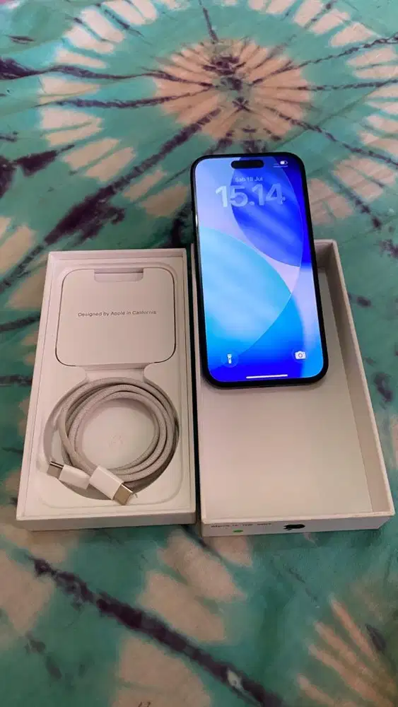 Jual Iphone 15 128gb black