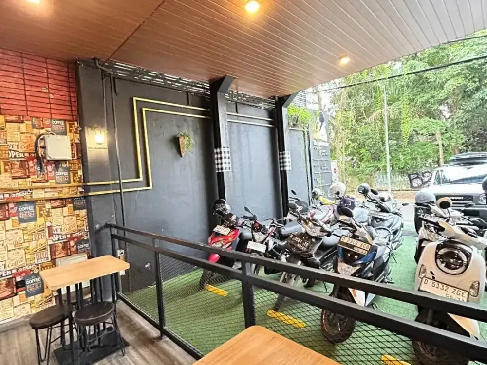 Dijual Tempat Usaha 2 Lantai Strategis Sayap jalan Riau - Cocok Untuk Cafe, Kuliner dan Retail
