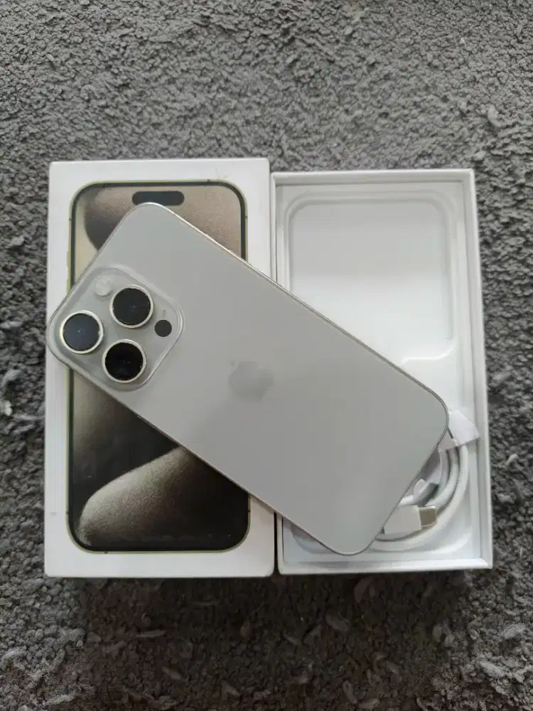 Iphone 15 pro 128GB ex inter fullset