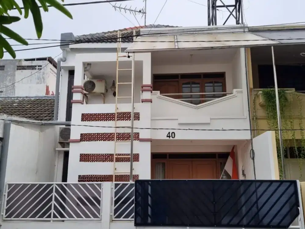Dijual Rumah Lokasi Bendul Merisi Siap Huni