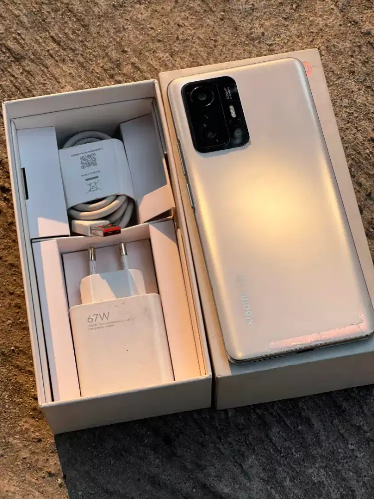 Xiaomi 11T  5g ram 8/256gb