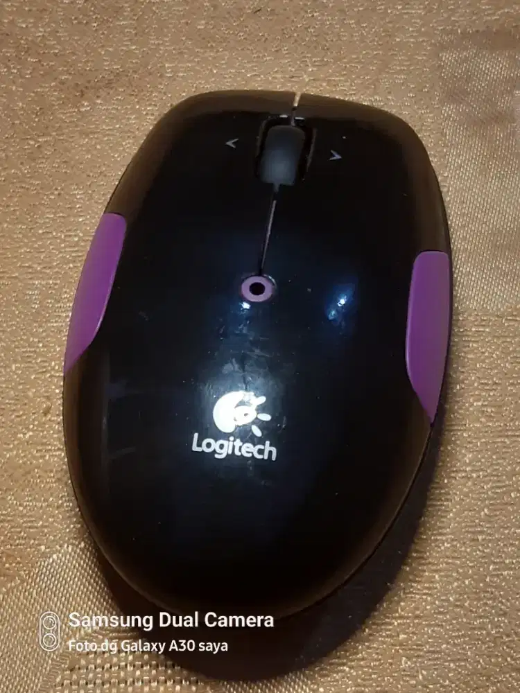 Logitech mouse wireless M345 2nd normal siap pakai harga terjangkau