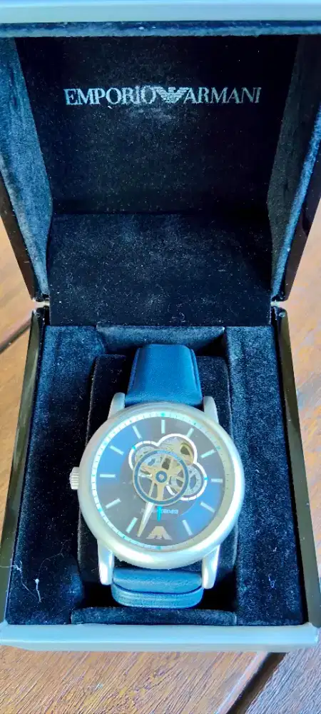 Jam Tangan Emporio Armani